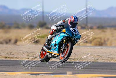 media/Dec-17-2023-CVMA (Sun) [[bf0c04832d]]/Race 3 Supersport Middleweight/